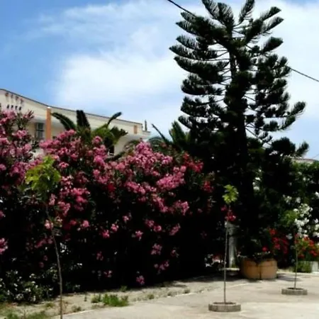 Sun Aparthotel