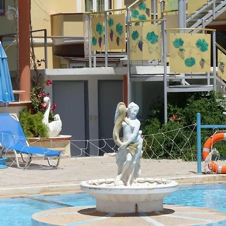 Aparthotel Sun 2*