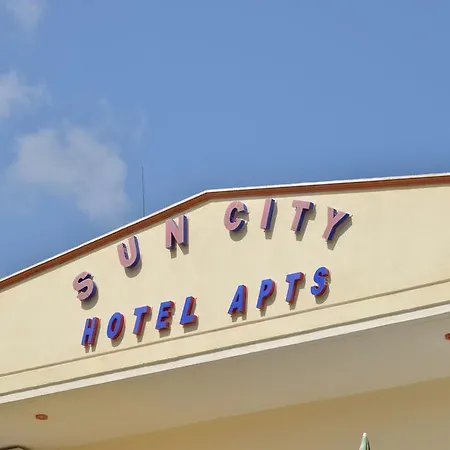 Sun Aparthotel 2*